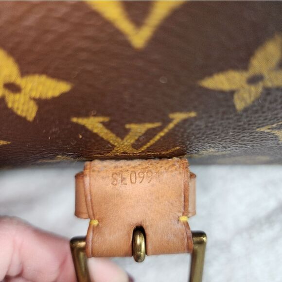 Authentic Louis Vuitton Monogram Beverly 43 with Dust Bag - Picture 13 of 17